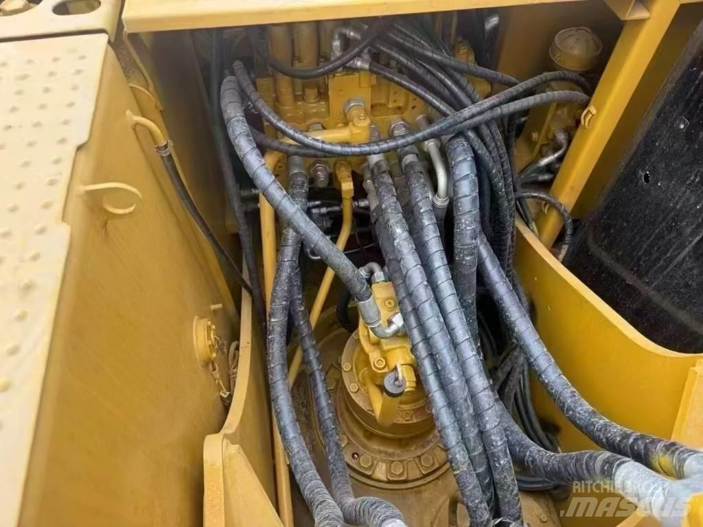 CAT 315 D L 대형 굴삭기 29톤 이상