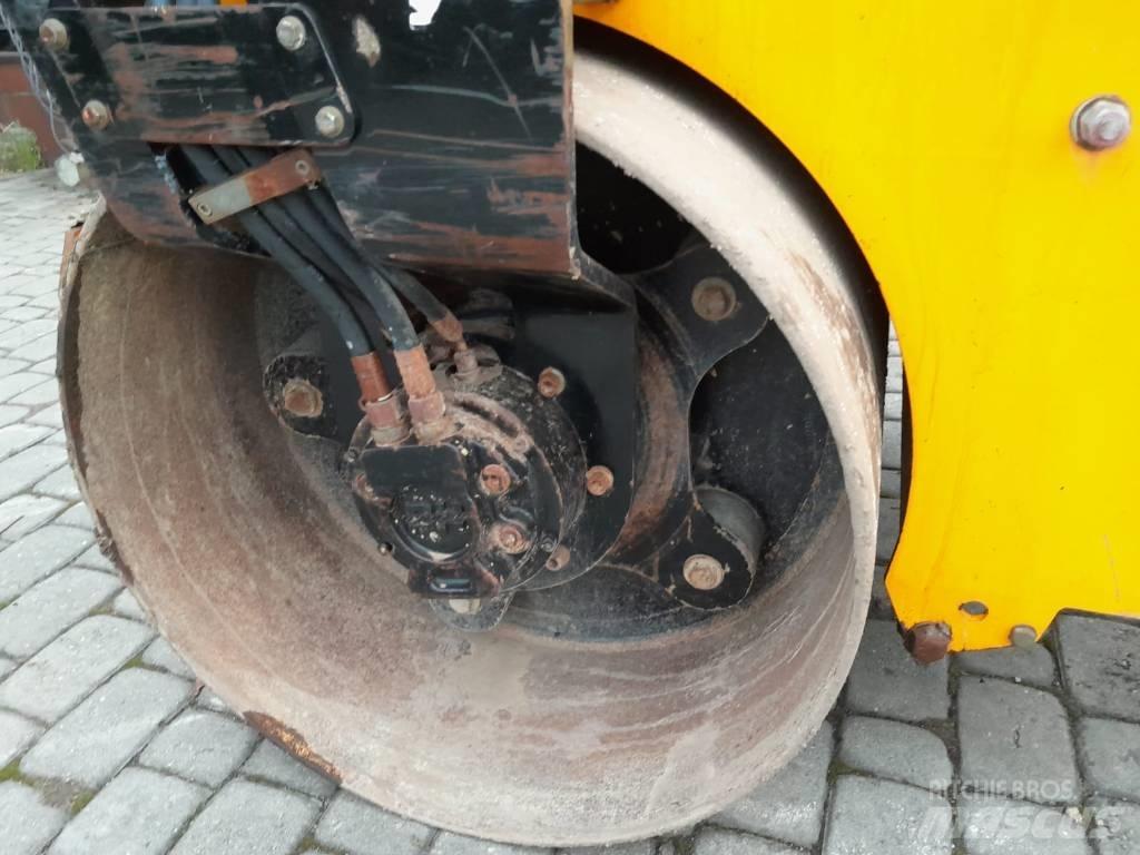 JCB VMT 260-120 트윈 드럼 롤러