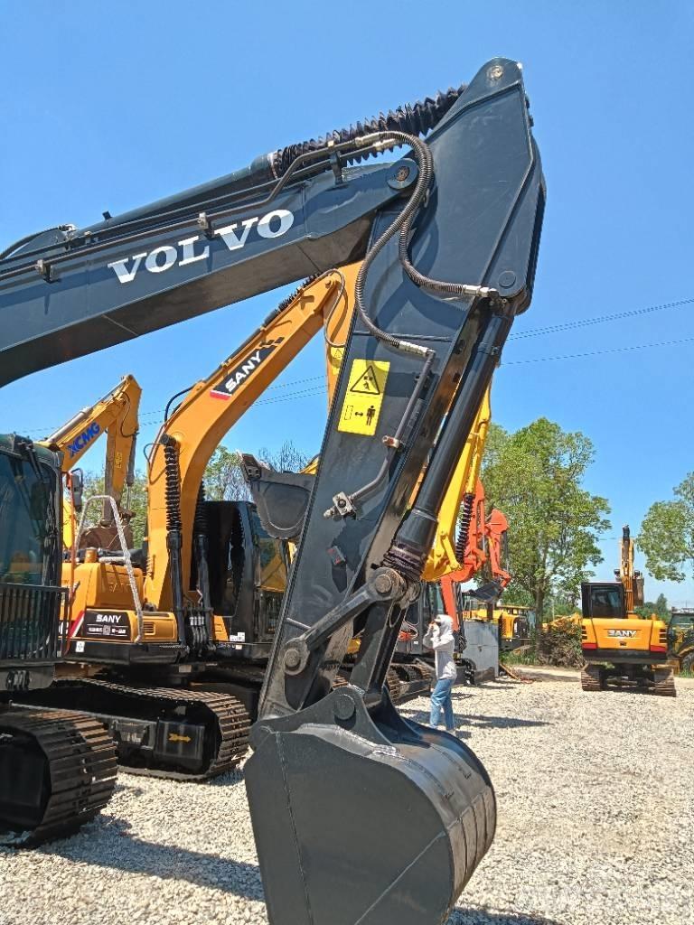 Volvo EC140 대형 굴삭기 29톤 이상