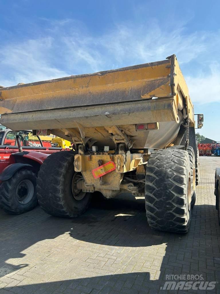 Volvo A 40 D 연결식 홀러