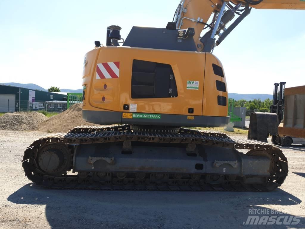 Liebherr R 926 대형 굴삭기 29톤 이상