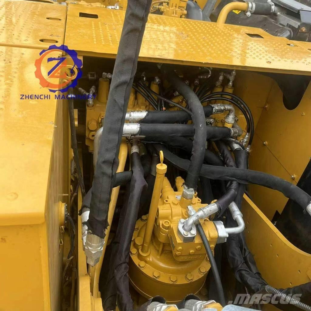 CAT 320 D2 대형 굴삭기 29톤 이상