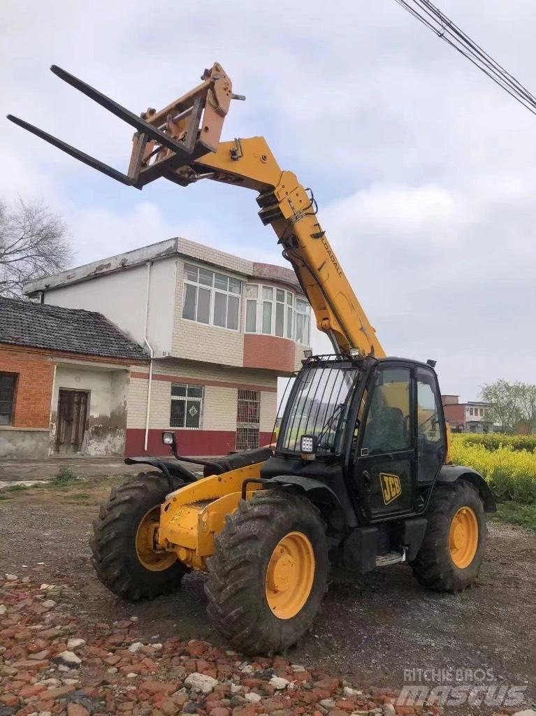 JCB 535-95 텔러 핸들러