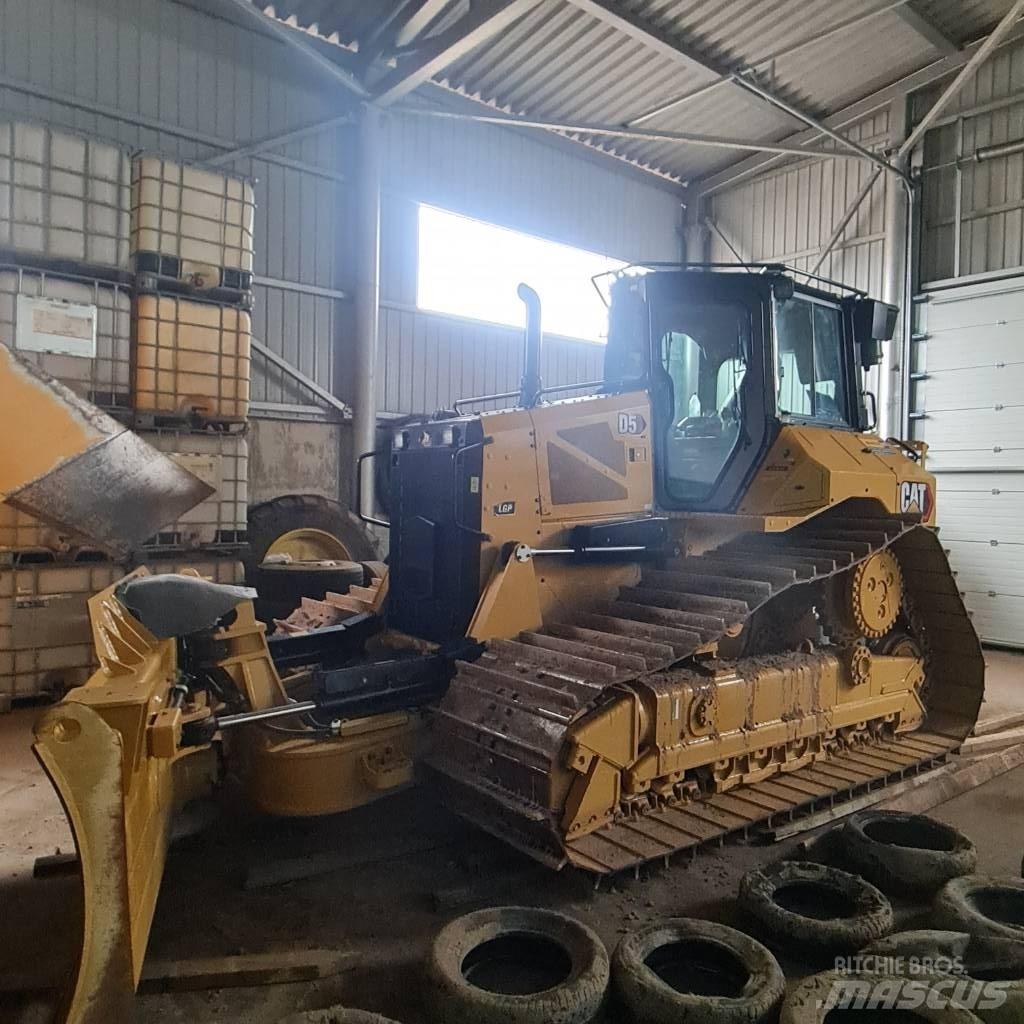 CAT D 5 LGP 크롤러 도저