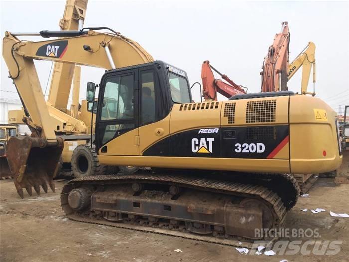 CAT 320 D 대형 굴삭기 29톤 이상