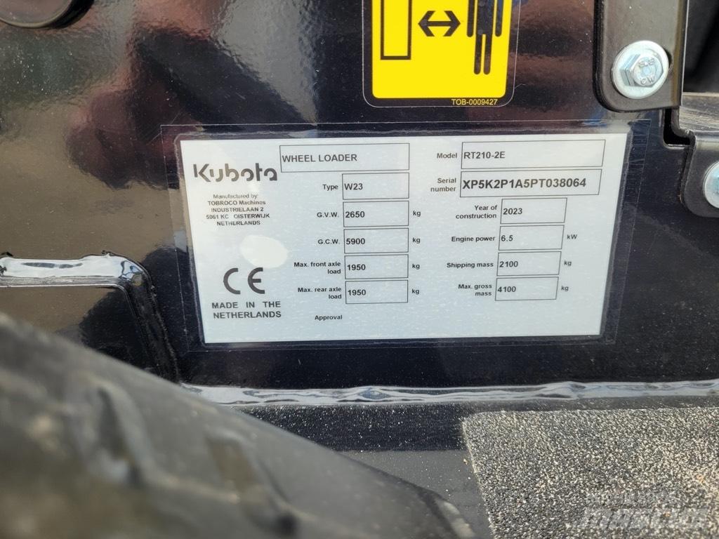 Kubota RT210-2E  휠로우더