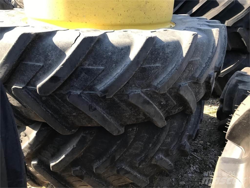 Michelin 520/85R46 타이어, 휠 및 림