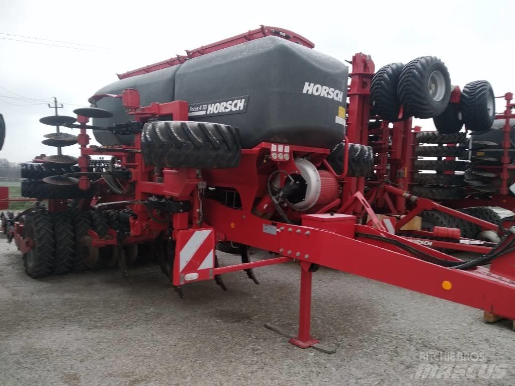 Horsch Focus 4 TD 드릴