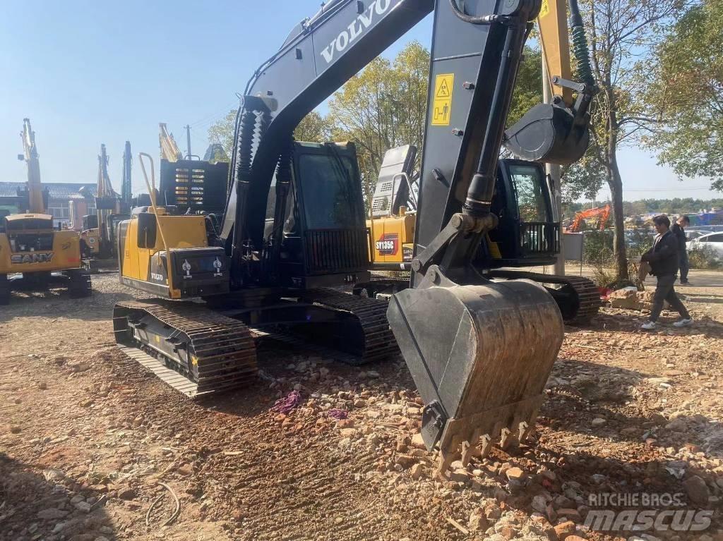Volvo EC140DL 대형 굴삭기 29톤 이상