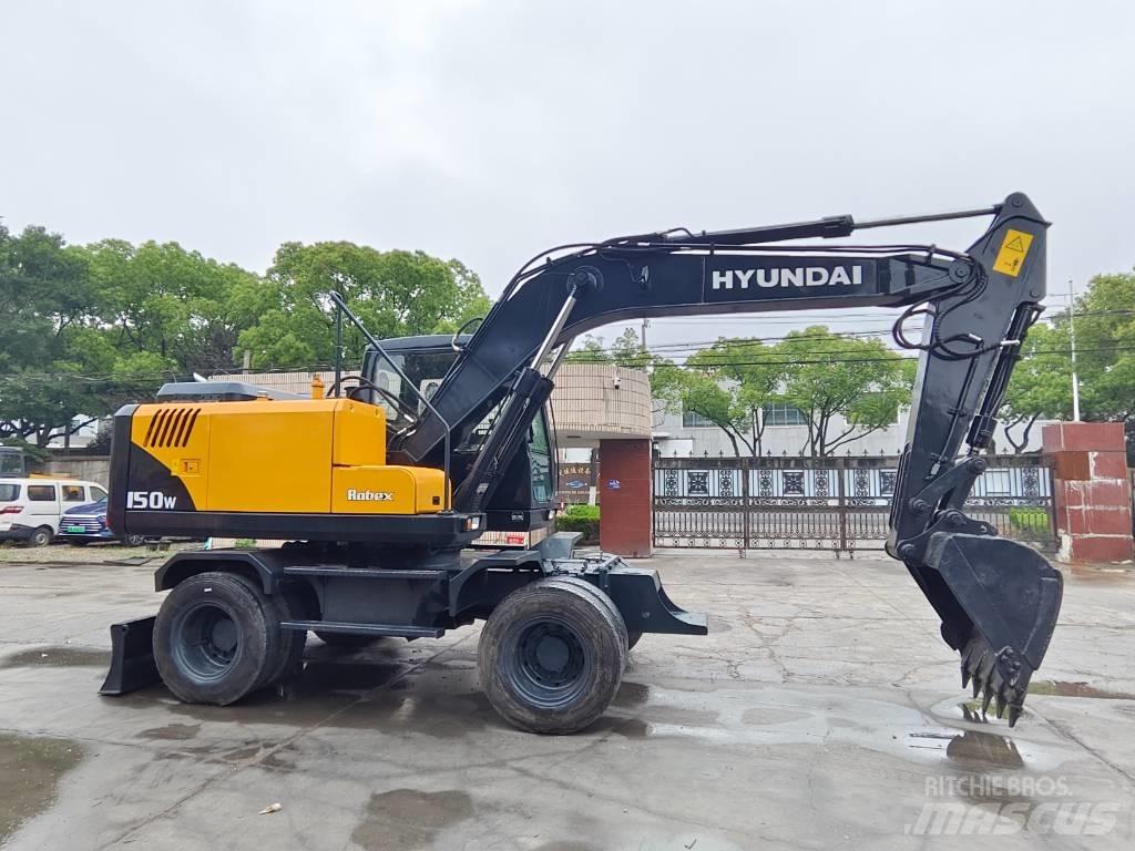 Hyundai 150w  휠 굴삭기