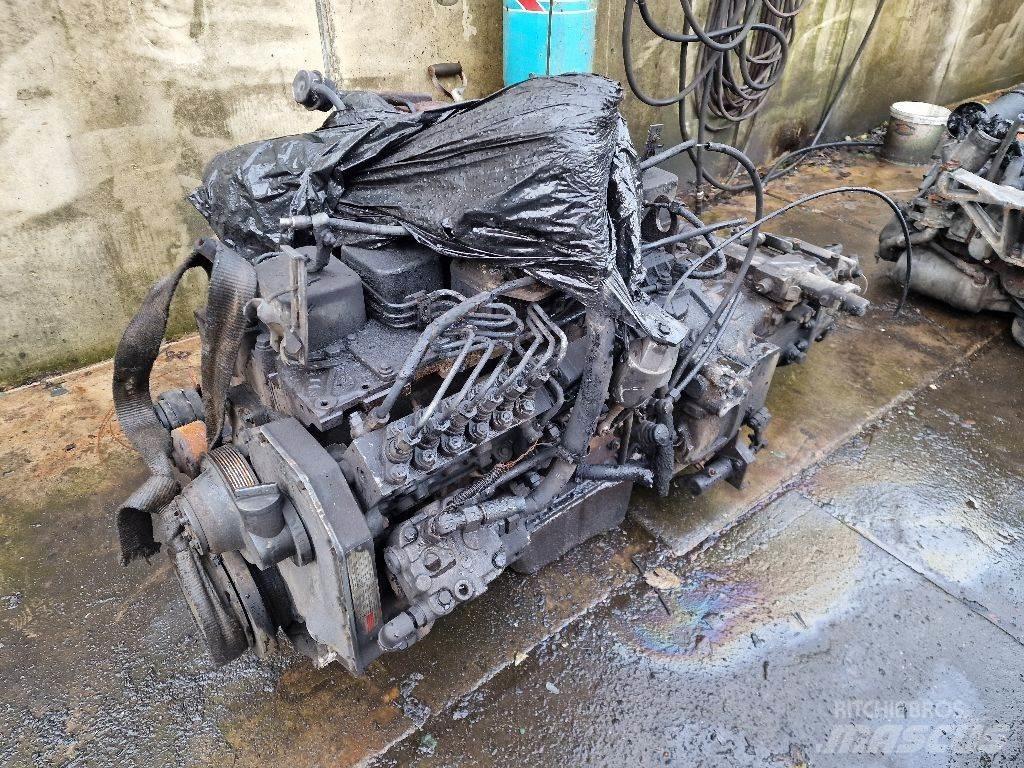 Cummins B215 엔진