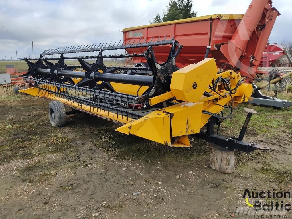 CLAAS P 420 탑승형 잔디깎기