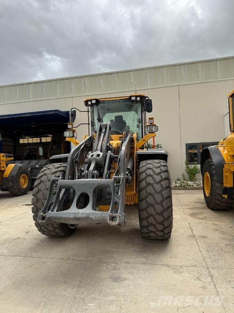 Volvo L 110 H  휠로우더
