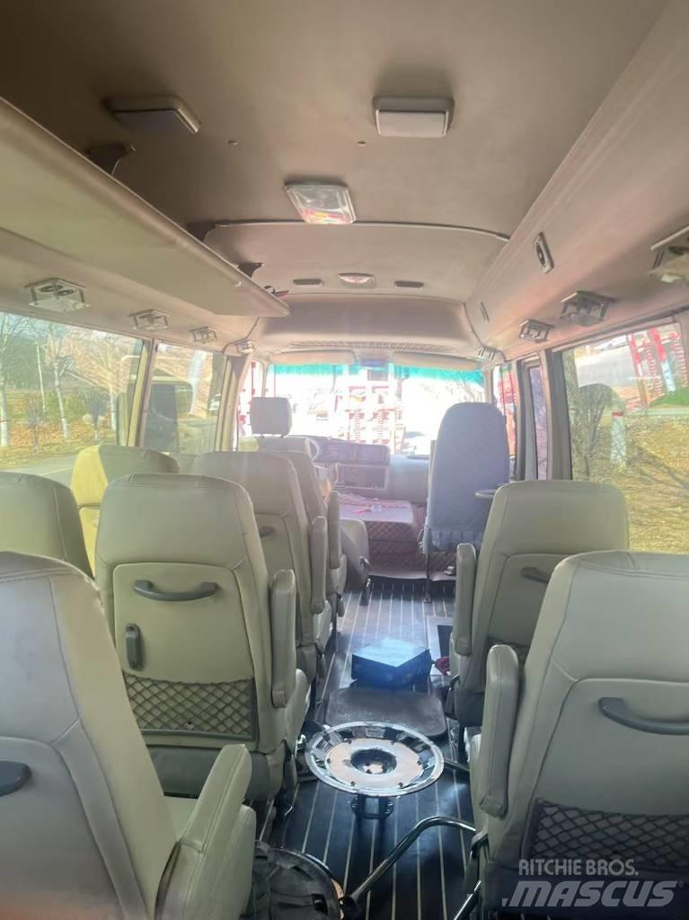 Toyota Coaster Bus 미니 버스