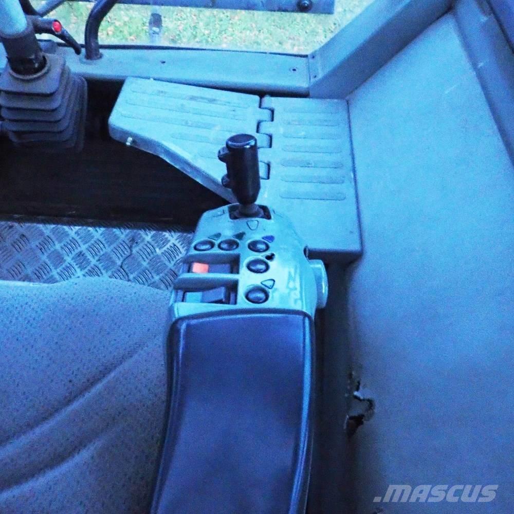 Valtra T 170 트랙터