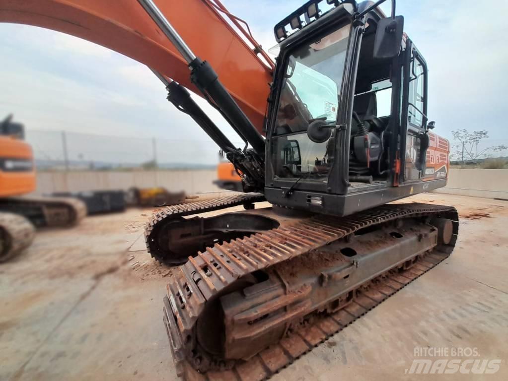 Doosan DX 350 LC-7 대형 굴삭기 29톤 이상