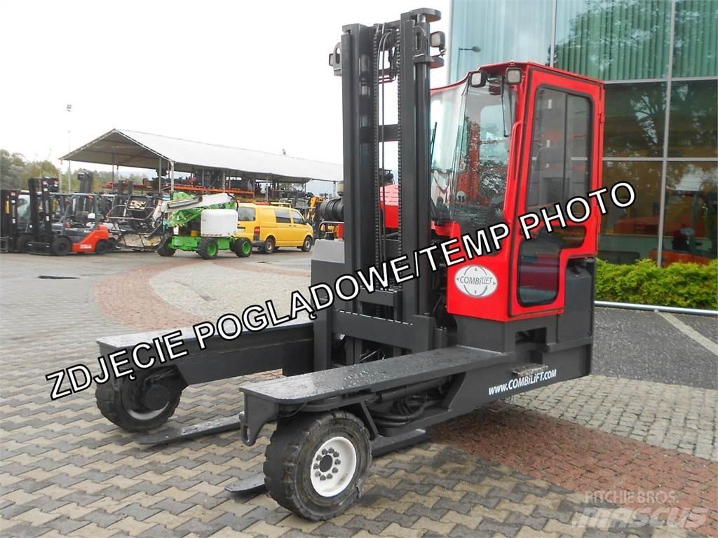 Combilift C5000XL 4방향 리치트럭