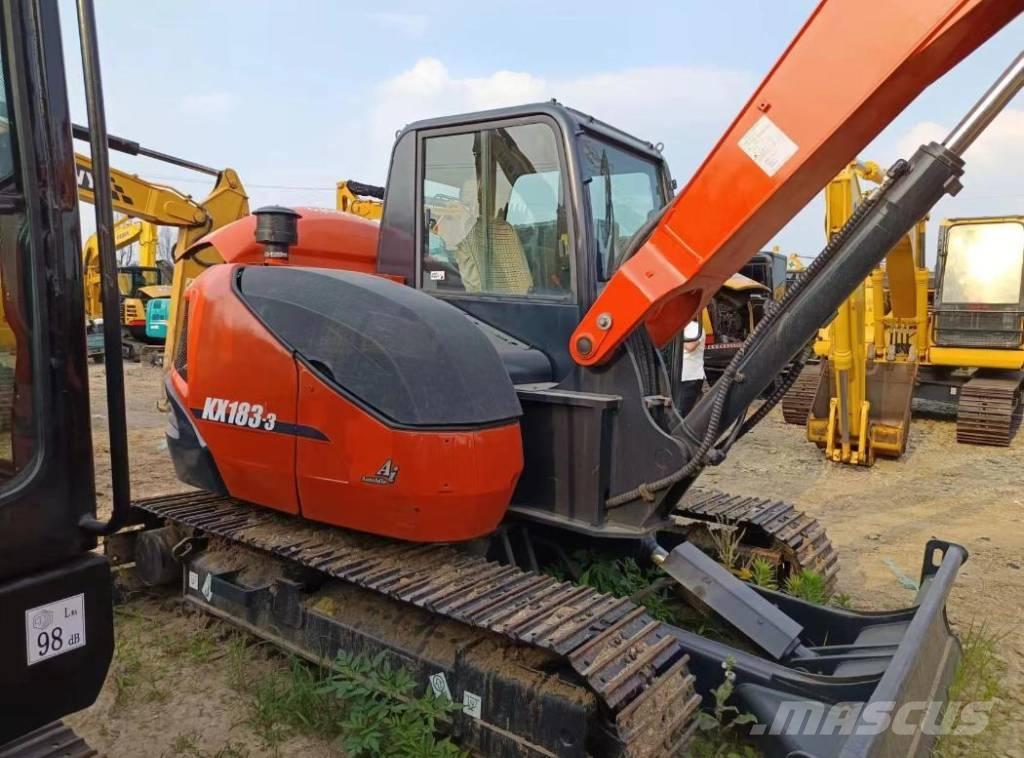 Kubota KX 183-3 중형굴삭기 7톤-28톤