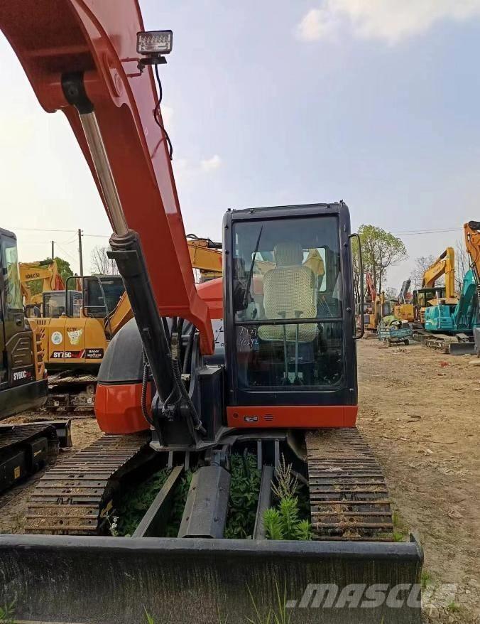 Kubota KX 183-3 중형굴삭기 7톤-28톤