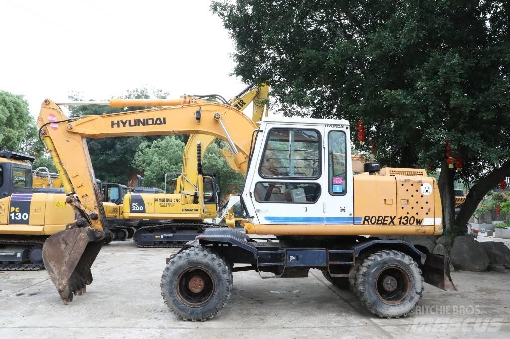 Hyundai Robex 130 W  휠 굴삭기