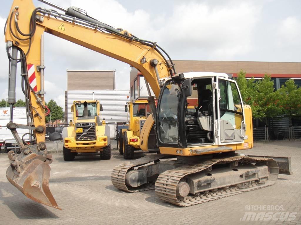 Liebherr R 914 대형 굴삭기 29톤 이상