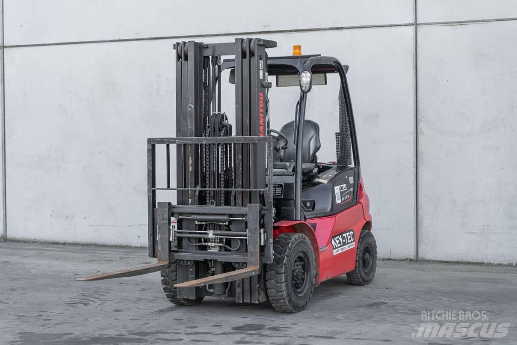 Manitou MI 25 D 디젤 지게차