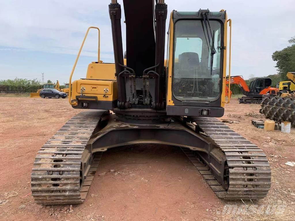 Volvo EC 290 B 대형 굴삭기 29톤 이상