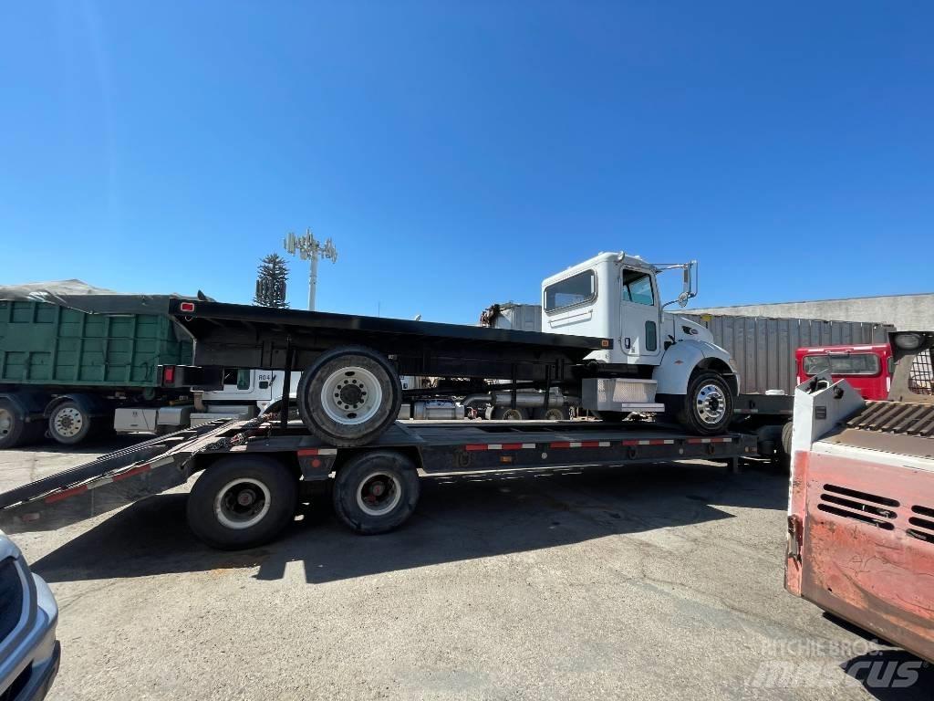 Peterbilt 337 트랙터 유닛