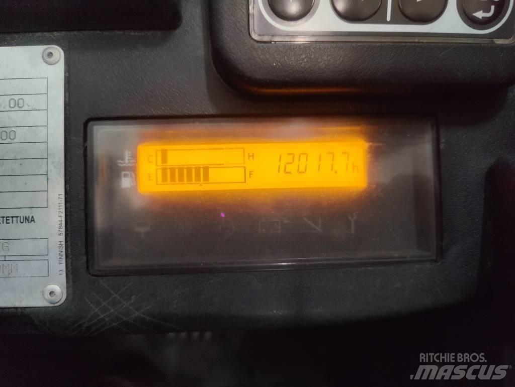 Toyota 02-8 FDF25 디젤 지게차