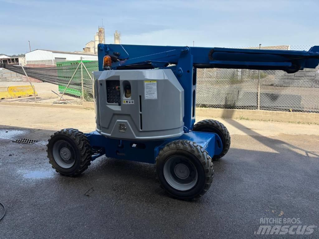 Genie Z 34/22 RT 관절형 전동이동 리프트