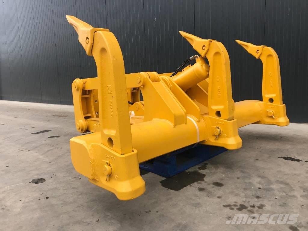 Komatsu D71 스크레퍼