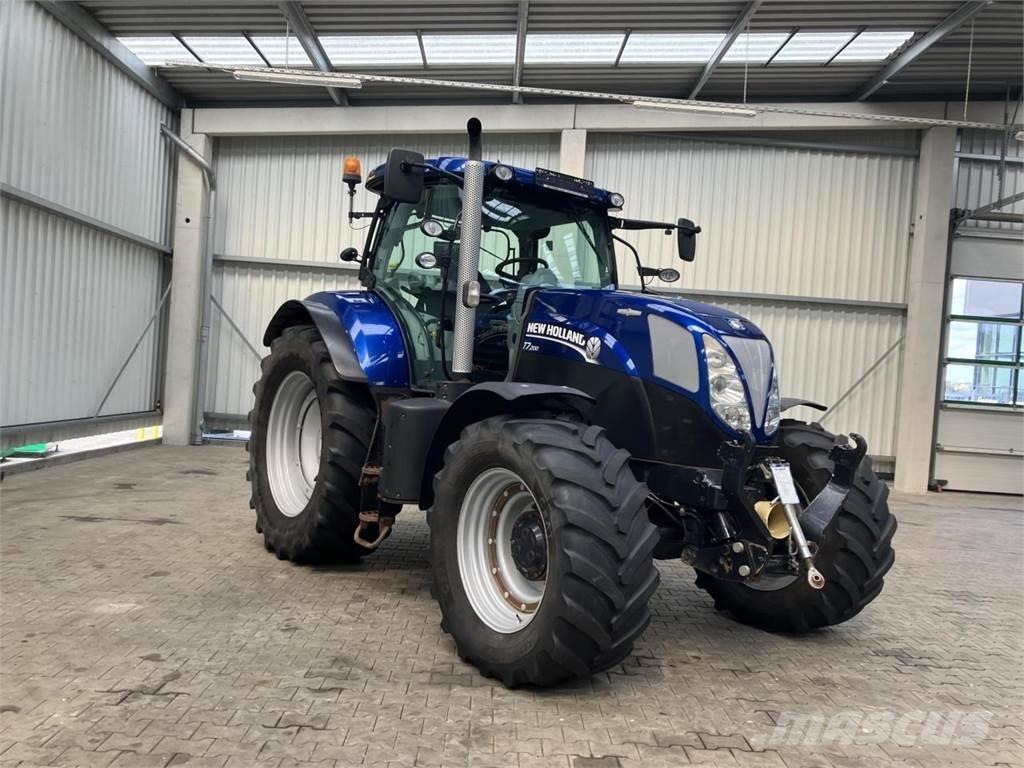 New Holland T7.200 트랙터