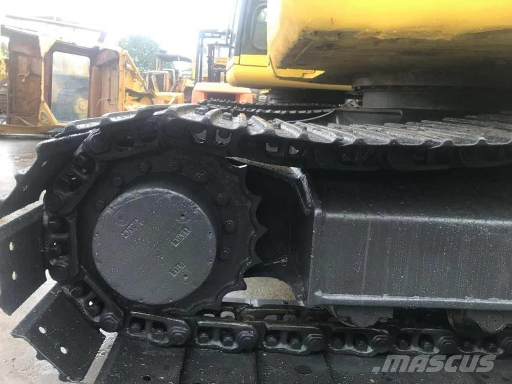 Komatsu PC 78 US 중형굴삭기 7톤-28톤