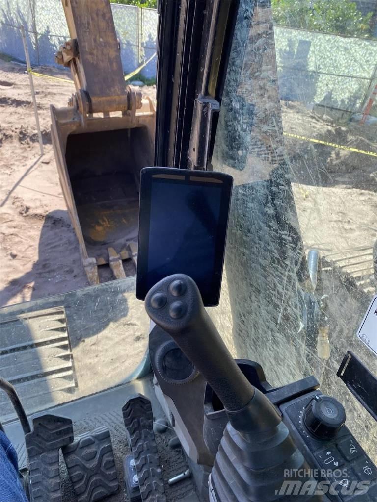 CAT 330 GC 대형 굴삭기 29톤 이상