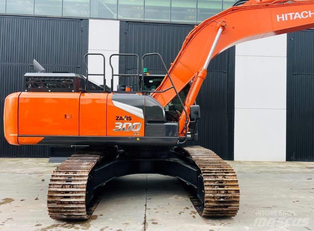 Hitachi ZX 300 LC-7 대형 굴삭기 29톤 이상