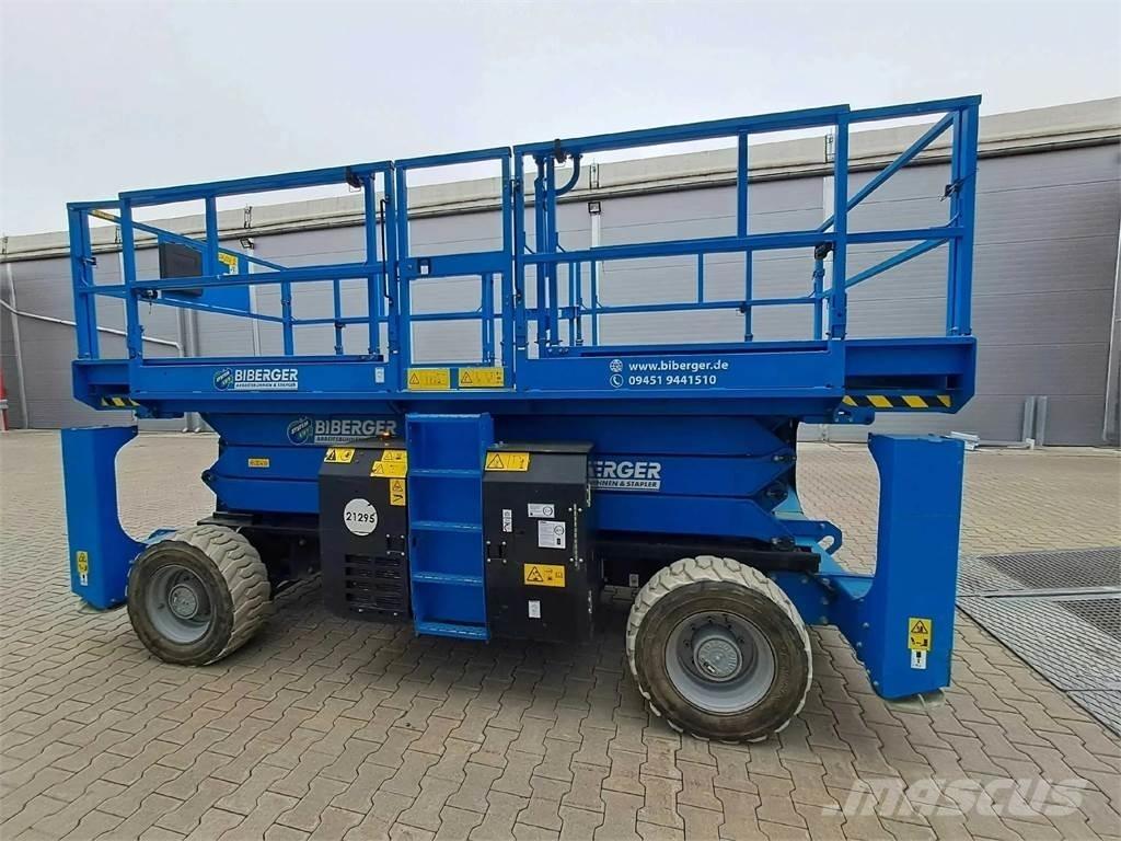 Genie GS 3384 RT 가위형 리프트