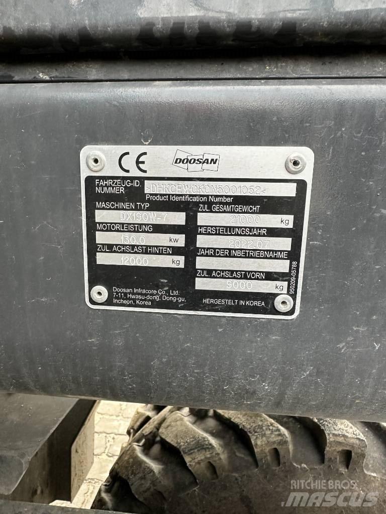 Doosan DX 190 W-7  휠 굴삭기