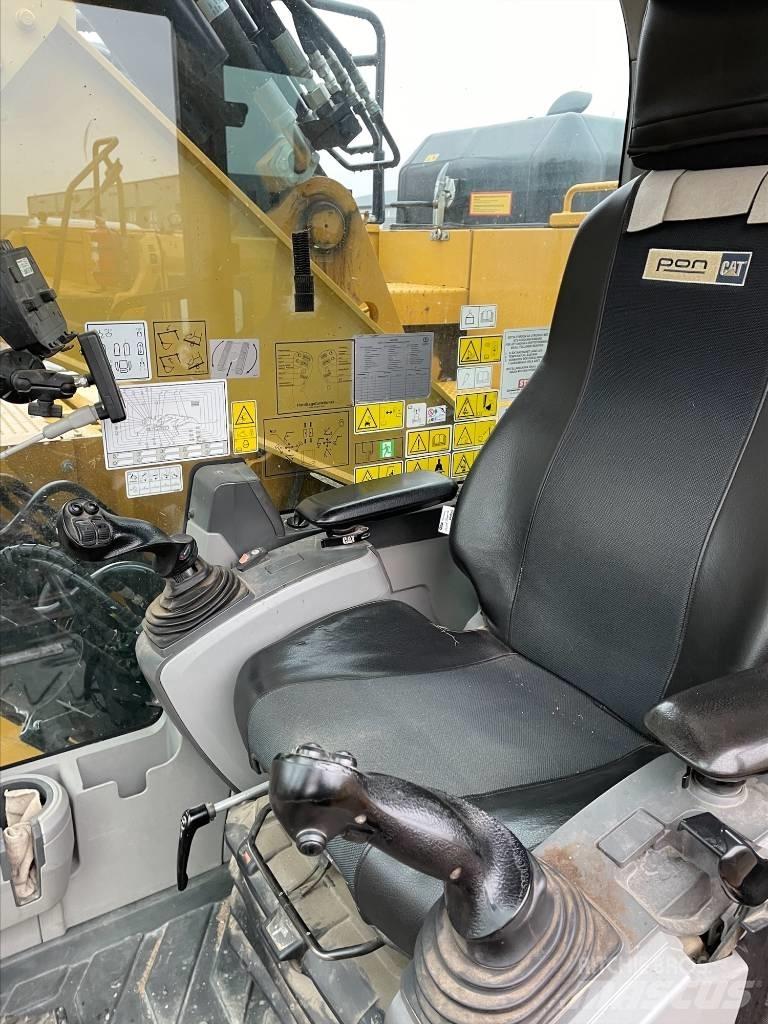 CAT 325F 대형 굴삭기 29톤 이상