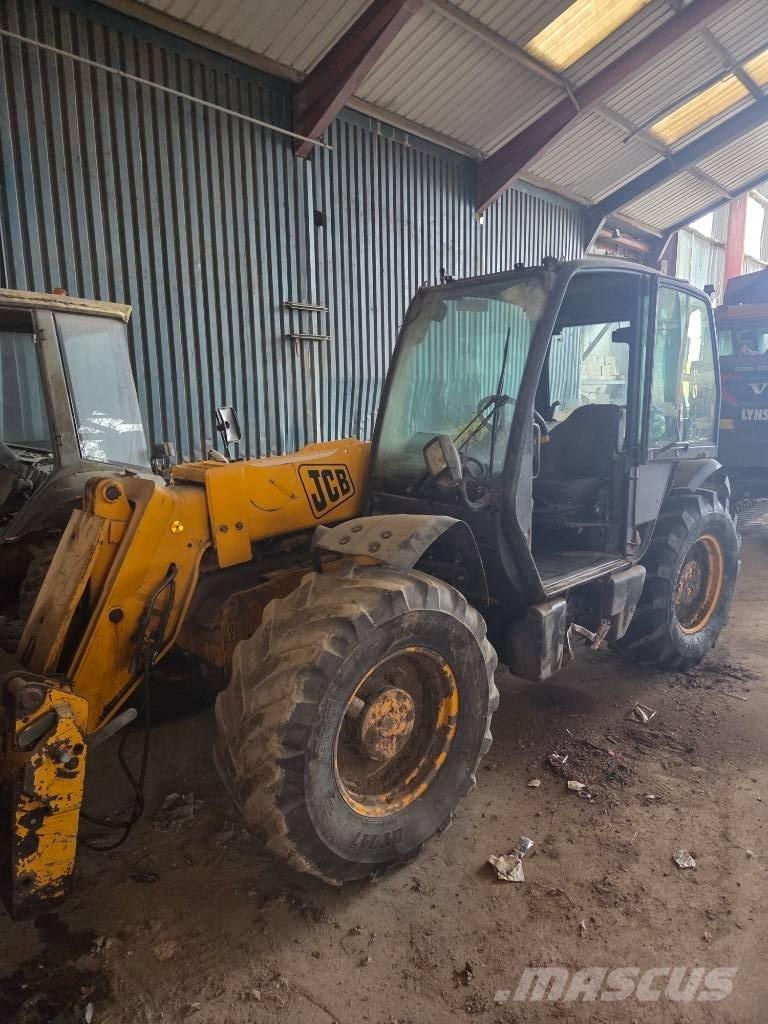 JCB 530-70 텔러 핸들러