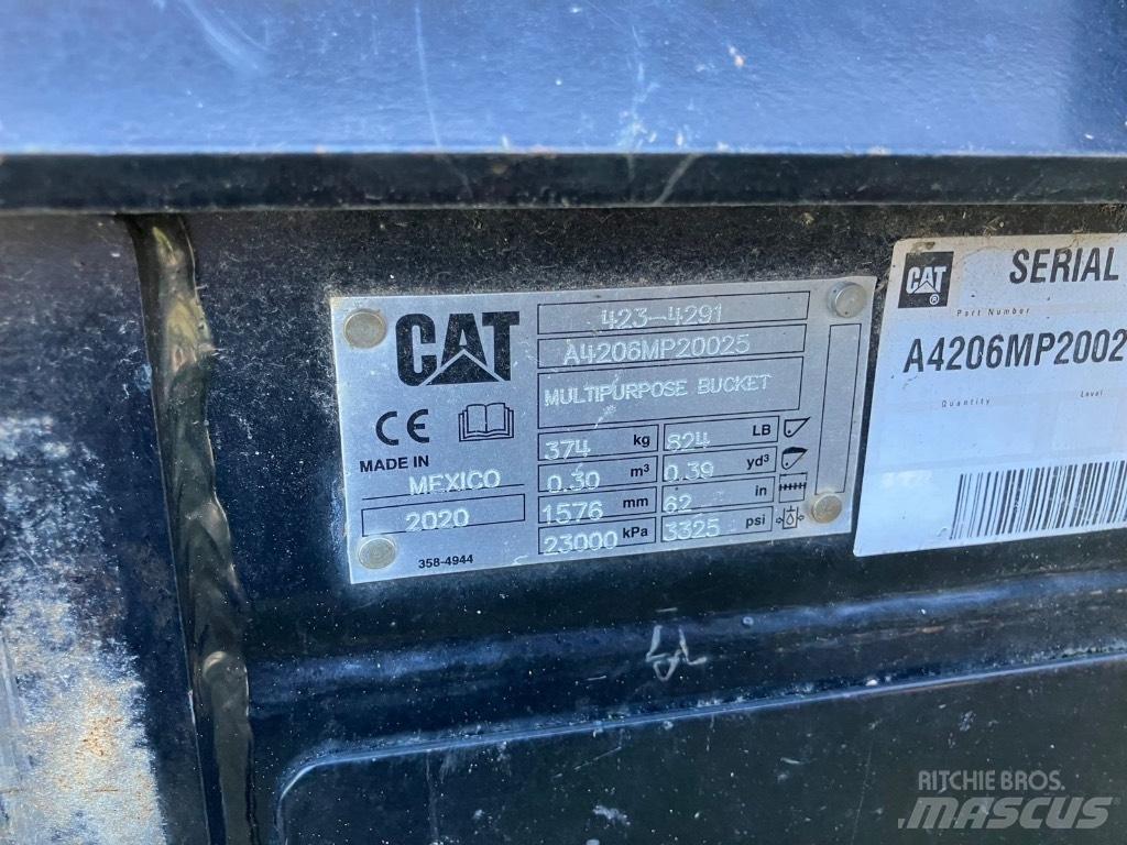 CAT 262 D  스키드로더
