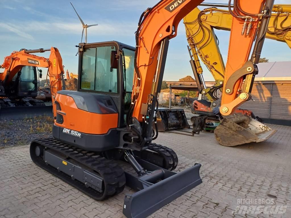 Doosan DX 55 R-7 소형 굴삭기 7톤 미만