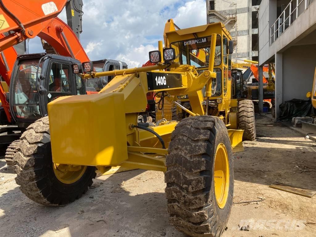 CAT 140 G 그레이더