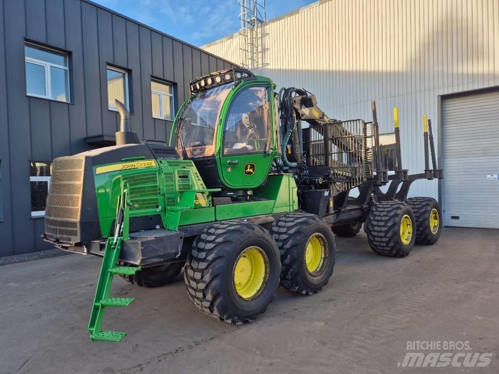John Deere 1210 G 원목 포워더