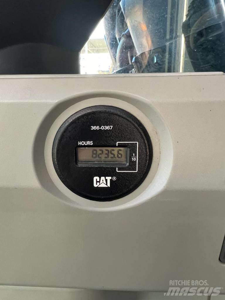CAT 320 EL 대형 굴삭기 29톤 이상
