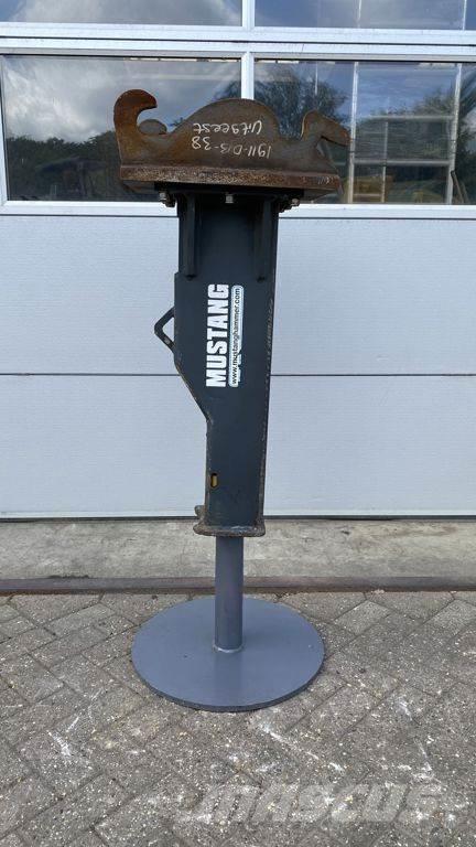 Mustang SB 200 브레이커