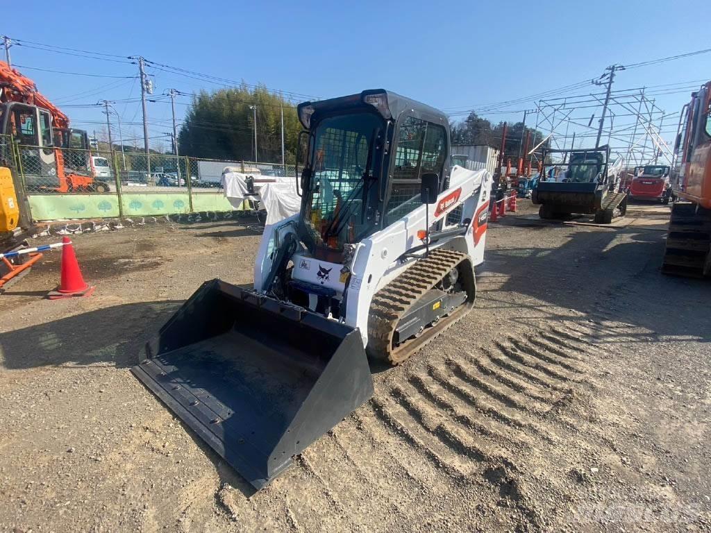 Bobcat T450  스키드로더