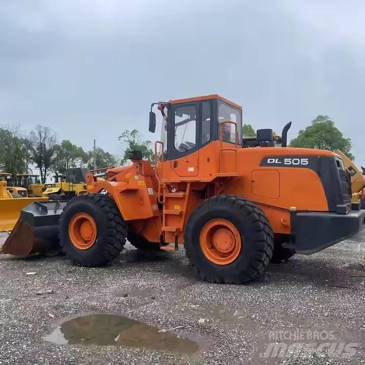 Doosan DL505  휠로우더