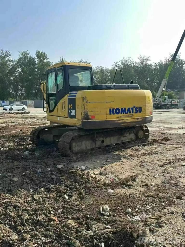 Komatsu PC 130 대형 굴삭기 29톤 이상