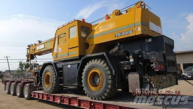 Tadano TR 300 E-1 R/T 크레인