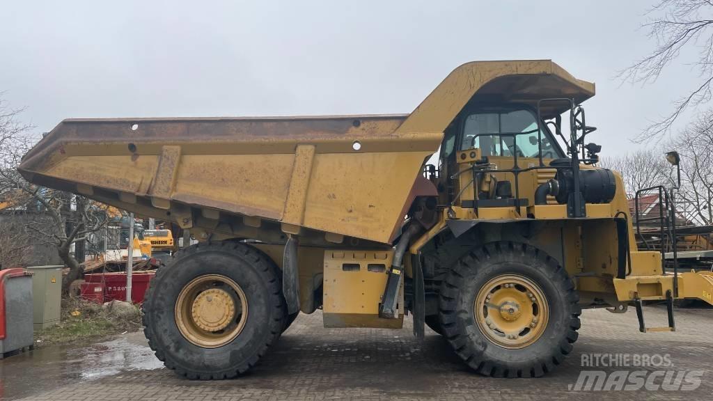 CAT 770 연결식 홀러